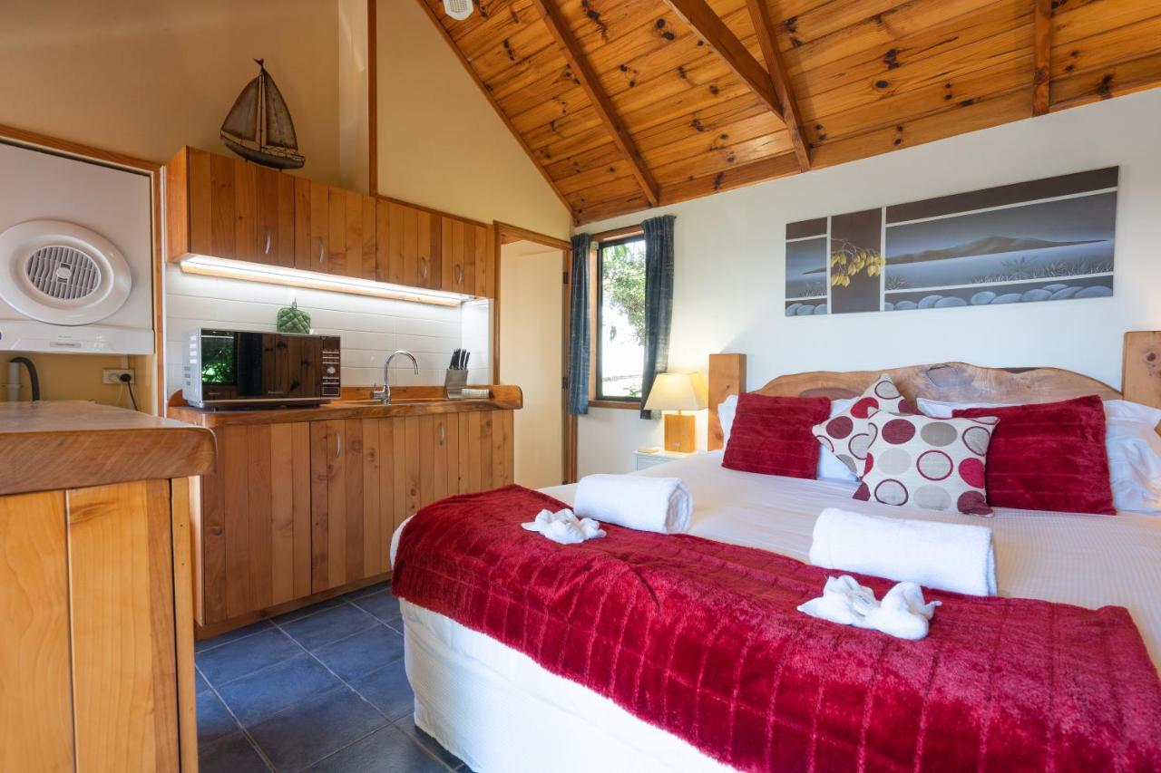 Supacute Character Cottage, Wifi, Sky Tv, Spa Bath, Spa Bath, Dble Kayak And Possibly A Car!Palm Beach エクステリア 写真
